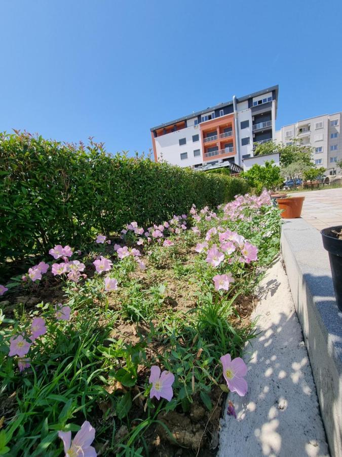 Holiday Home Plazhi San Pietro Bagian luar foto