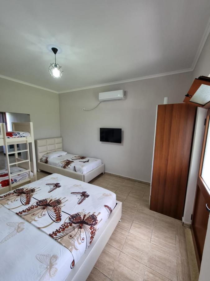 Holiday Home Plazhi San Pietro Bagian luar foto